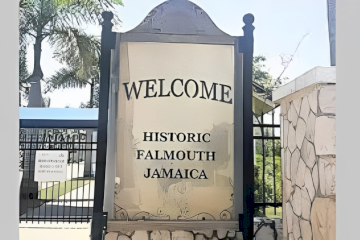 Early Settlements and the Birth of Falmouth